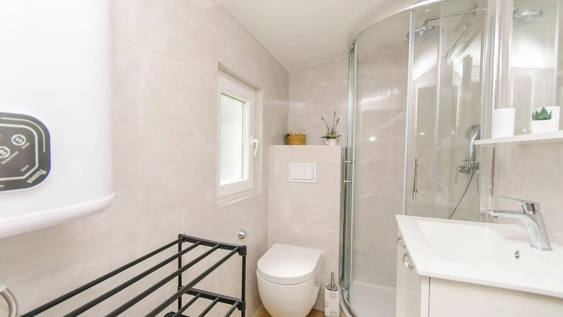Apartment Seka Privlaka  Croatia